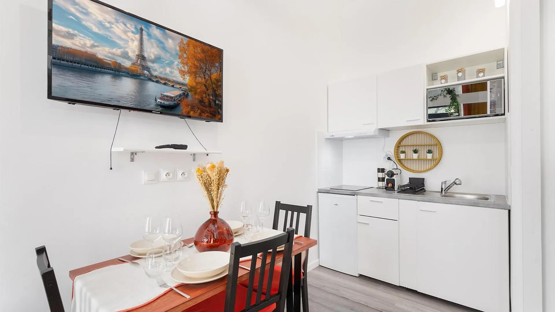 Apartment Confort Et Elegance A 17 *